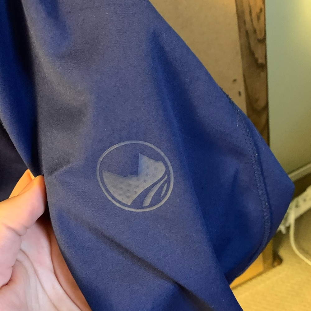 WINDRIVER Jacket - Picture 2 of 4